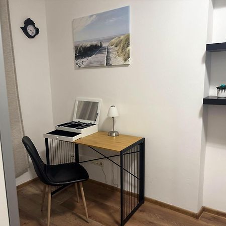 Cozy Apartments In Central Location With Free Parking Вена Экстерьер фото