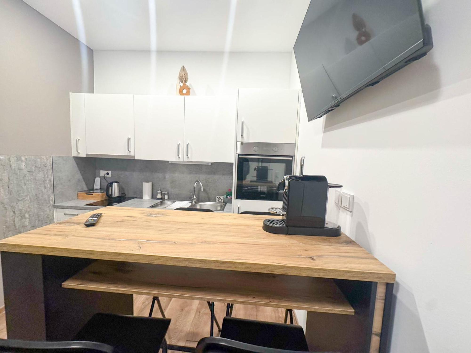 Cozy Apartments In Central Location With Free Parking Вена Экстерьер фото